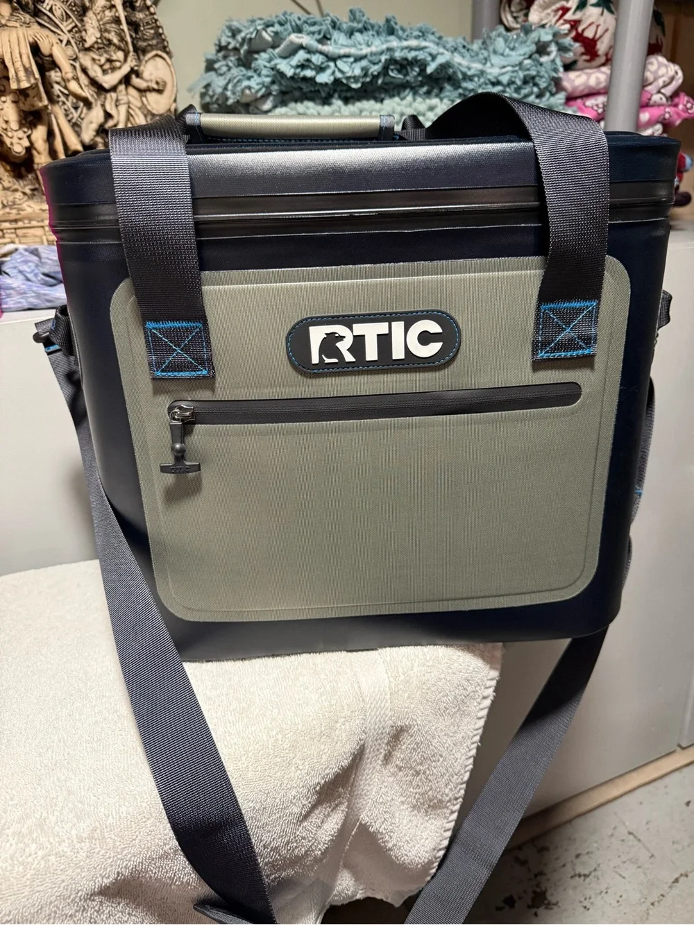 RTIC Olive and Black Soft Duffel Cooler - Insulated Travel Bag